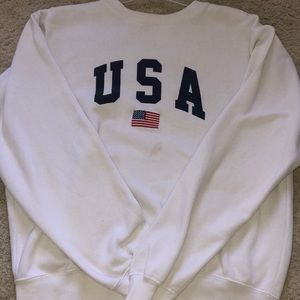 Brandy Melville Sweatshirt